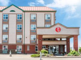 Ramada by Wyndham Sherwood Park, hotel Ramada em Sherwood Park