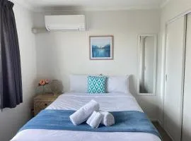 Cozy Studio with Heat pump & parking near Hospital