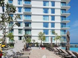 Address Residence Marassi Vista-studio, hotel in Amwaj Island