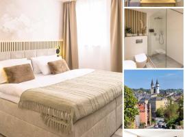 EssenzApartment Hof, 24h Checkin, Parkplatz, WLan300Mbit, hotel in Hof