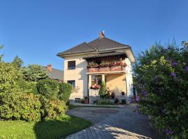 Vila Moka near Bled-Entire place with Garden Retreat, Hotel in Lesce