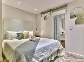 Tuynhuys Studio 301 in Keerom Street