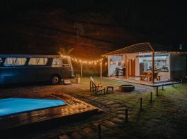 Explore Motorhome, lều trại sang trọng ở Domingos Martins