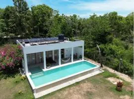 Giri Villa