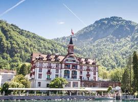 Hotel Vitznauerhof - Lifestyle Hideaway at Lake Lucerne, hotel com piscina em Vitznau