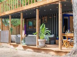 &Ocirc; Temps Des Pins, lodge in &Eacute;guilles