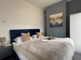 Wallasey Home - 2 Min to Liverpool Ferry Seacombe, Beach & Free Parking