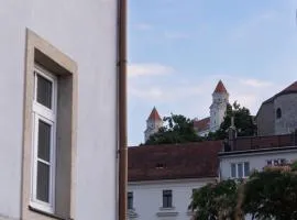 Room with 2 beds in the Old Town