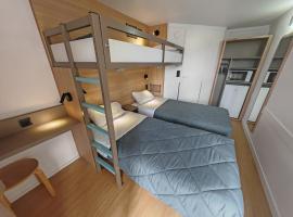 Premiere Classe Lille Sud - Douai Cuincy: Cuincy şehrinde bir otel