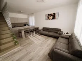 Dorothy House