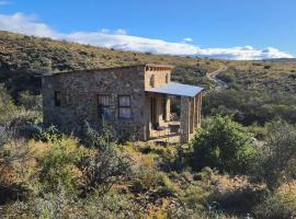 Shama Lodge - "Silent Sunsets" Duplex Cottage, hotel i Steytlerville
