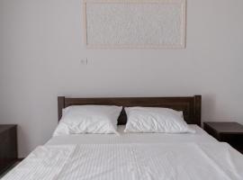 Coral Hotel, Hotel in Satoka