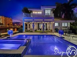 Intercostal beauty with heated pool and Spa