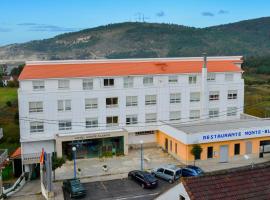 Hotel Monte Blanco, hotel v destinácii Neaño