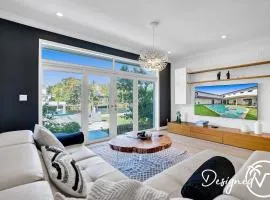 7 BR Intercostal Beauty with Heated Pool
