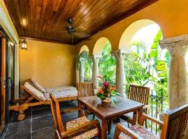 Sunset View Roof Terrace, Steps To The Beach!