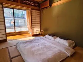 Shinsaibashi Vacation Stay! 3 mins to CS