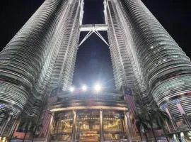 1 Bedroom KLCC view by Travel Buddy