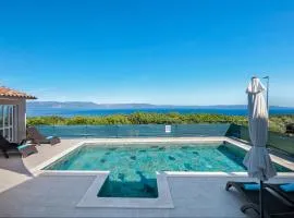 House Olive Bay View