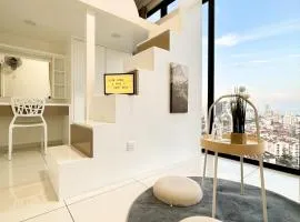 Beacon Executive Suite with SkyPool 3BR 8pax Georgetown Penang