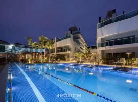 Apto c/piscina a 2min da praia de Bombas CVA305, hotel din Bombinhas