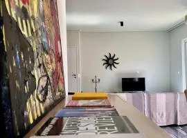 Goutos Home