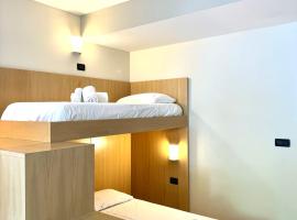 Hostdomus - Mughetto Apartment, hotel i Pragelato