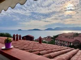 Azzurra, Tellaro