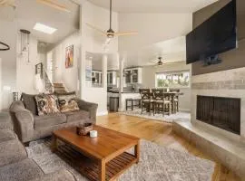 New Cozy Leucadia Beach House with parking