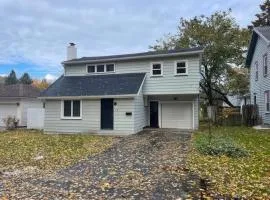 N Lake Ontario 3BR Home Near Beach Seabreeze