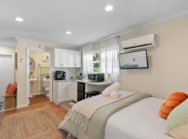 Cosy And Stylish Studio East Delray Beach