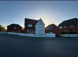 Kingzvilla Apartments