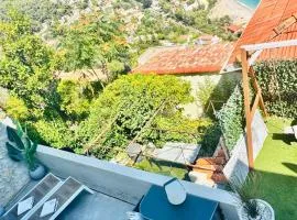 Studio vue mer dans villa moderne