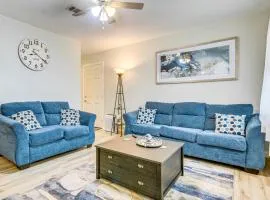 Fish, Hike and Relax North Little Rock Gem with Yard
