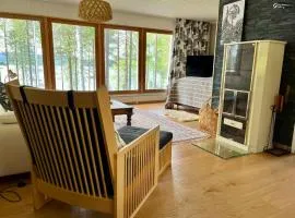 Lumossa Aurora Lakeside House