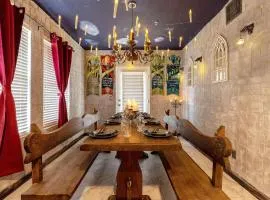 Stay at Hogwarts Harry Potter's Home, Free Parking, Pets Allowed