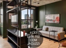 Luix Londrina Flat c jacuzzi, 43m2, hotel com banheiras de hidromassagem em Londrina