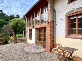 Mosel Winzerhaus an der Lieser - Sonnenterrasse, Weinberge & Nähe Bernkastel-Kues