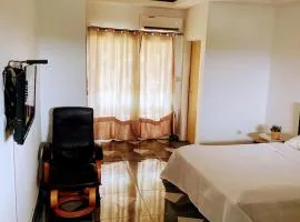 Résidence NAFOUA Cocody Riviera 3 Studio Américain