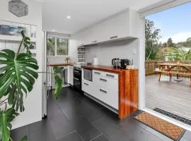 Chic Whangarei Retreat - 10 min Walk to CBD