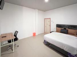RedDoorz at Ideal Home Banjarmasin, hotel en Banjarmasin