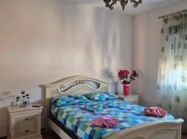 Accogliente casa nel centro storico di Valona