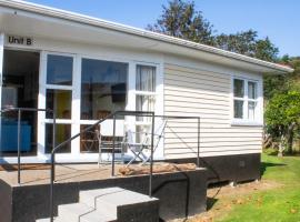 Waitangi Beach Unit B，位于派西亚的低价酒店