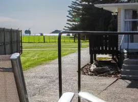 Waitangi Beach Unit B