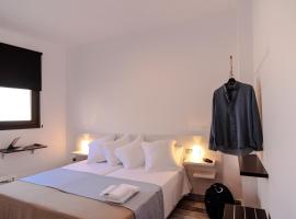 The 8 Rooms House, hotel di Tarifa