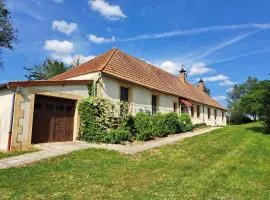 Holiday Home in Vieure near Lake and Garden