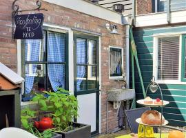 Cottage in Edam near IJsselmeer Lake, vila v destinaci Edam