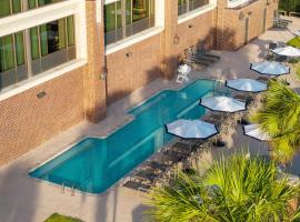 Hilton Garden Inn Charleston Waterfront/Downtown, hotel in Charleston