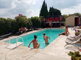 Le Val des Nymphes, hotel in Colonzelle