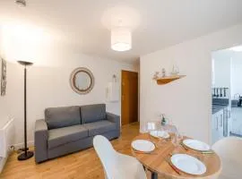 Apartment in Port-en-Bessin near Seashore